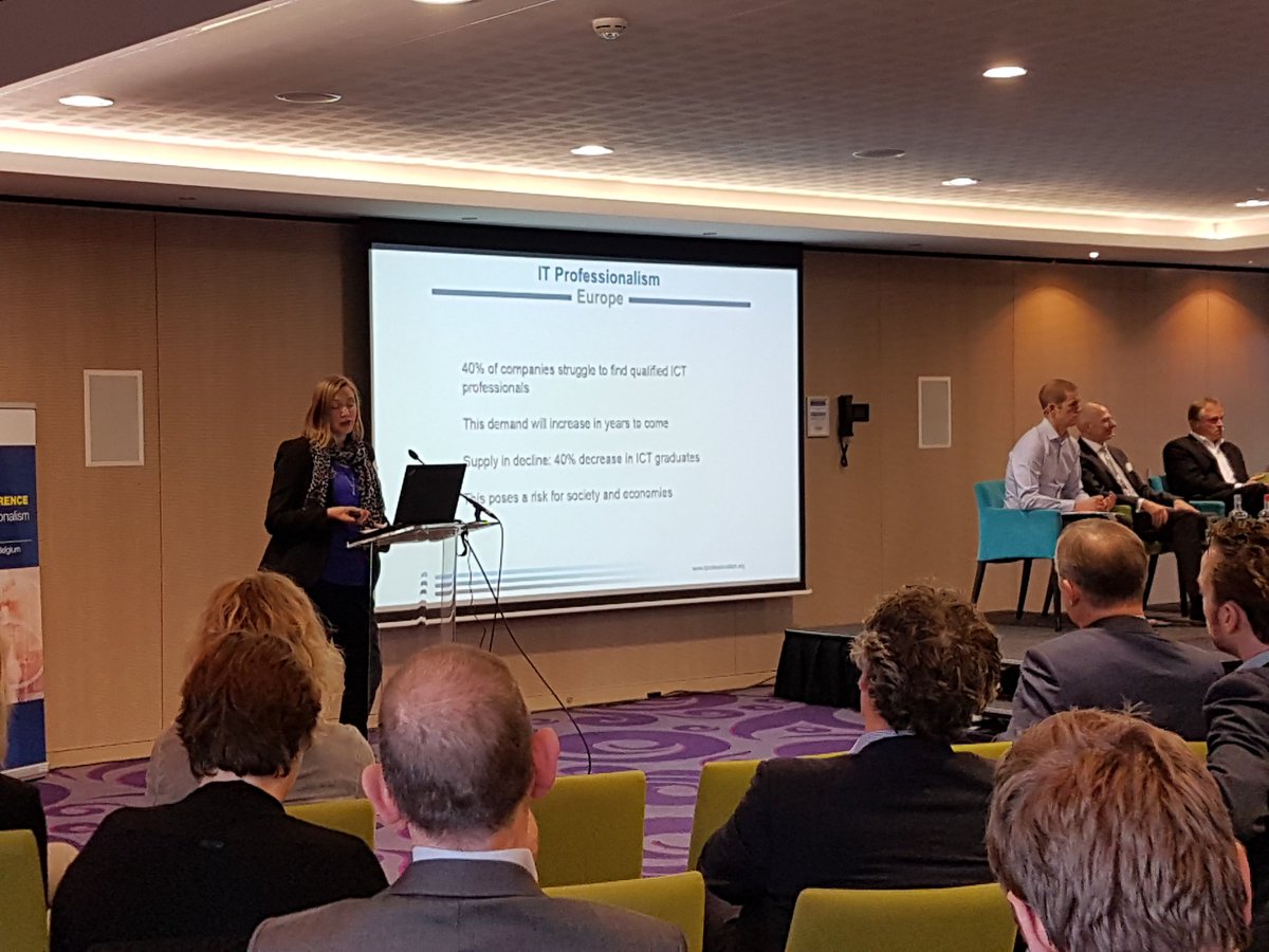 ITprofEU's tweet photo. The IT profession needs a tipping point now to prevent an #IT disaster. @FionaFanning explaining the new @CEPIS_Europe initiative ITPE. https://t.co/slyoiG5hTp