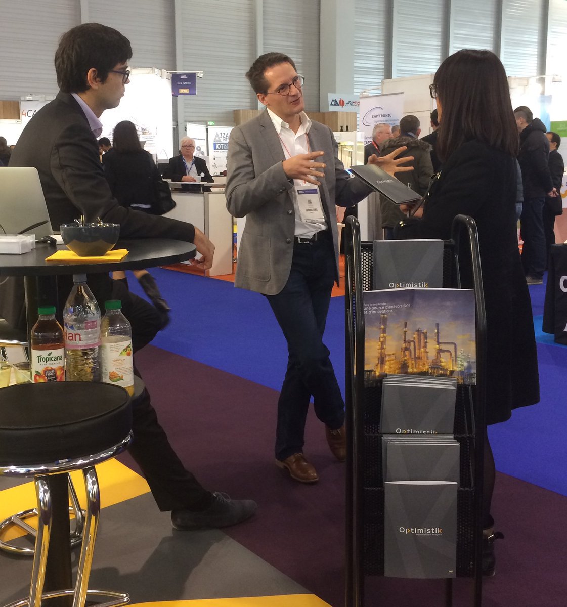 OptimistikFR's tweet photo. @OptimistikFR sur le salon @smart_industrie. Mise en œuvre pratique du #DataAnalytics pour l'#industrie40. https://t.co/0DHhmhh3Fw