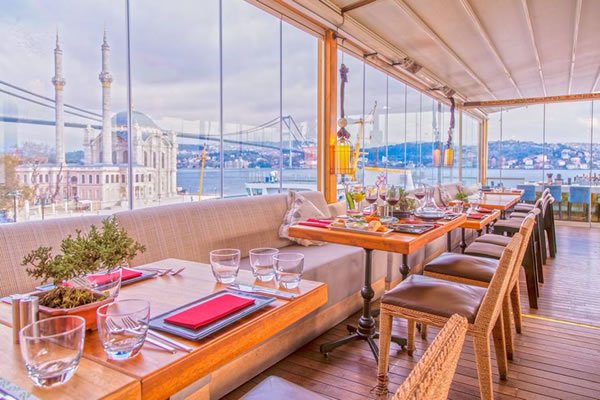 istrestaurants's tweet photo. #OrtaköyBanyanRestaurant a #onlinerezervasyon yapanlara #öğleyemeği nde %10 #indirim ! 

https://t.co/HTeY2GNy6r https://t.co/sDFUh5rgbr