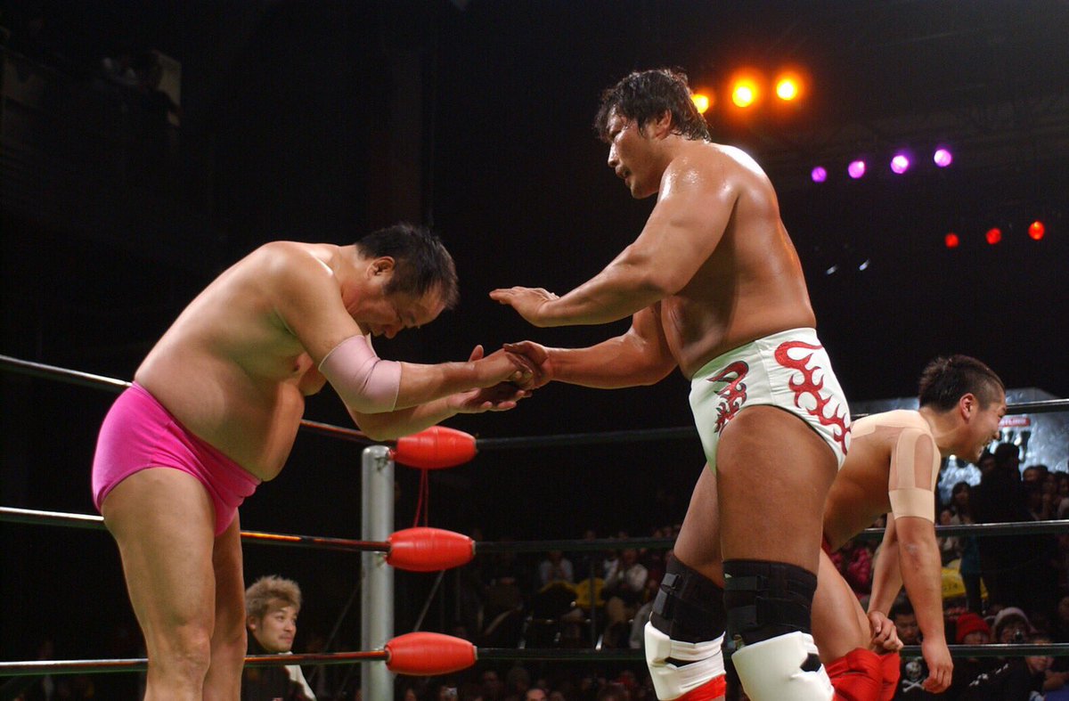懐かしい写真を‼️ 2005年12月24日 プロレスリング・ノア クリスマス