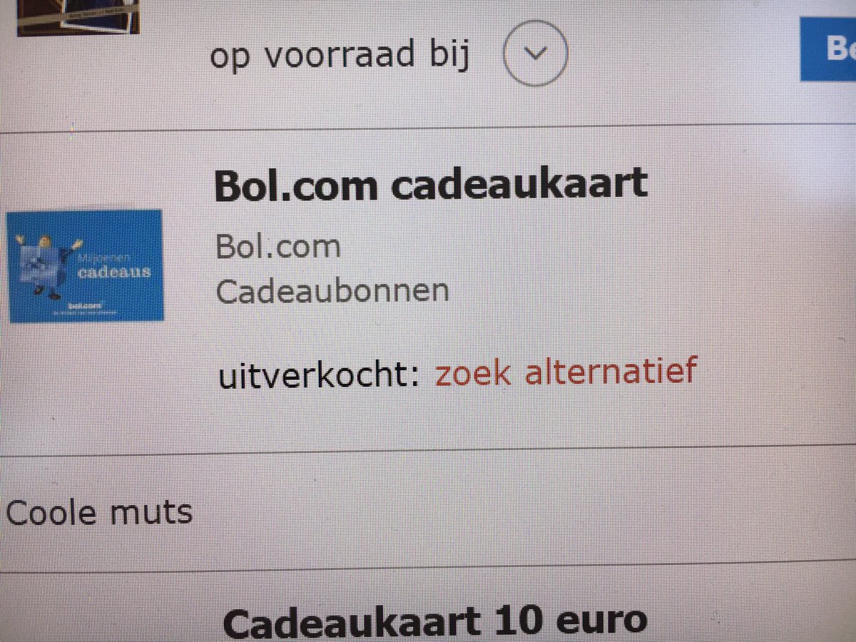 Liedje's tweet photo. @bol_com ik vind dit heel komisch. En ook een beetje raar. Maar vooral heel komisch. En ik vraag me af hoe het kan. Dat ook 😊 https://t.co/G1BCFy41m4