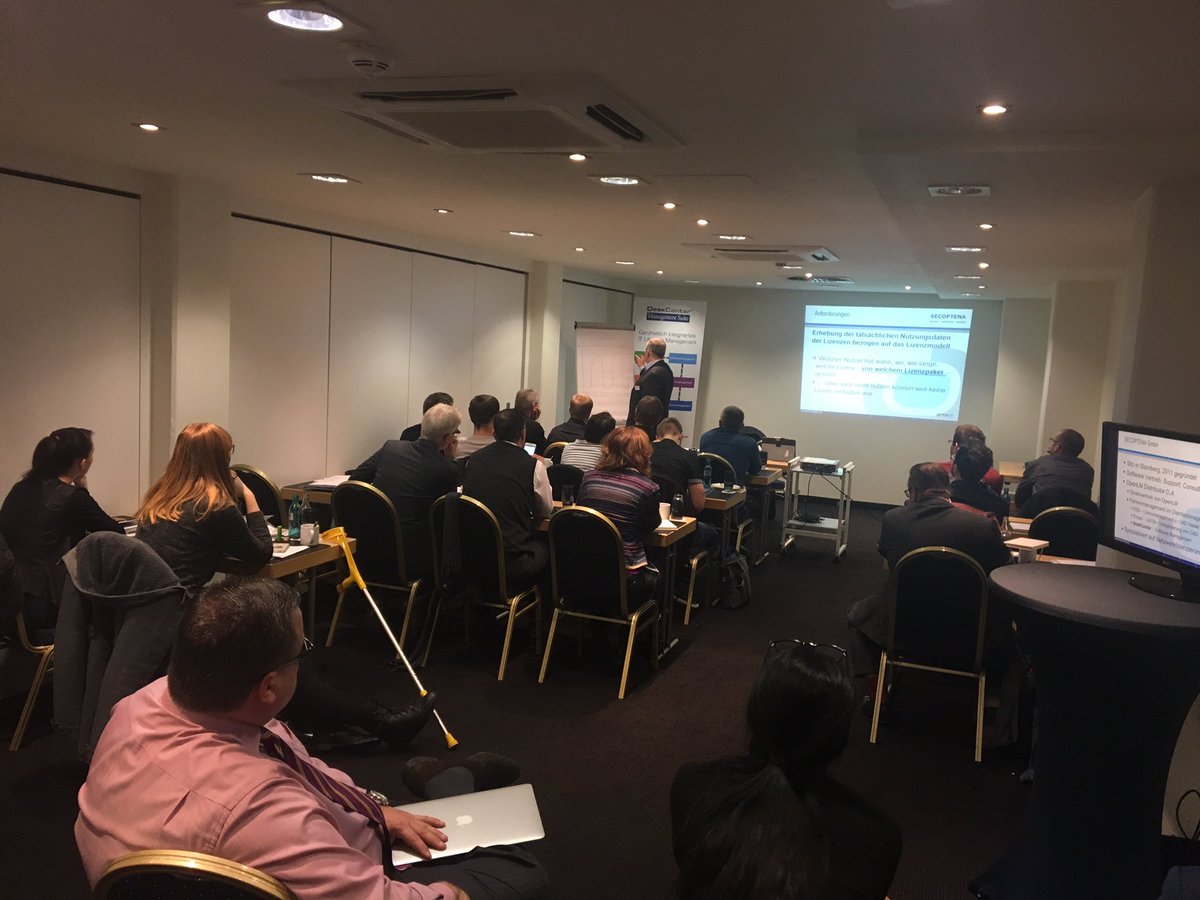 BenediktGasch's tweet image. #Anwendertag2016 #10.4 #München #deskcentersolutions