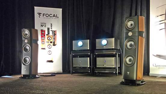 Berny2876's tweet photo. #PassLabs Xs 150, XP 30, XP-25, #Focal SOPRA N°2, #Clearaudio Performance DC Wood, #BerkeleyAudio Alpha DAC, #Aurender N10, #Kubala-Sosna.. https://t.co/vcnTL3tAig