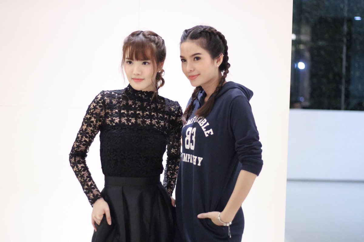 <a href="/LinpitaYing/">LINPITA</a> หญิงแกรนด์ น่ารักแพ็คคู่ ☺️☺️☺️(2)