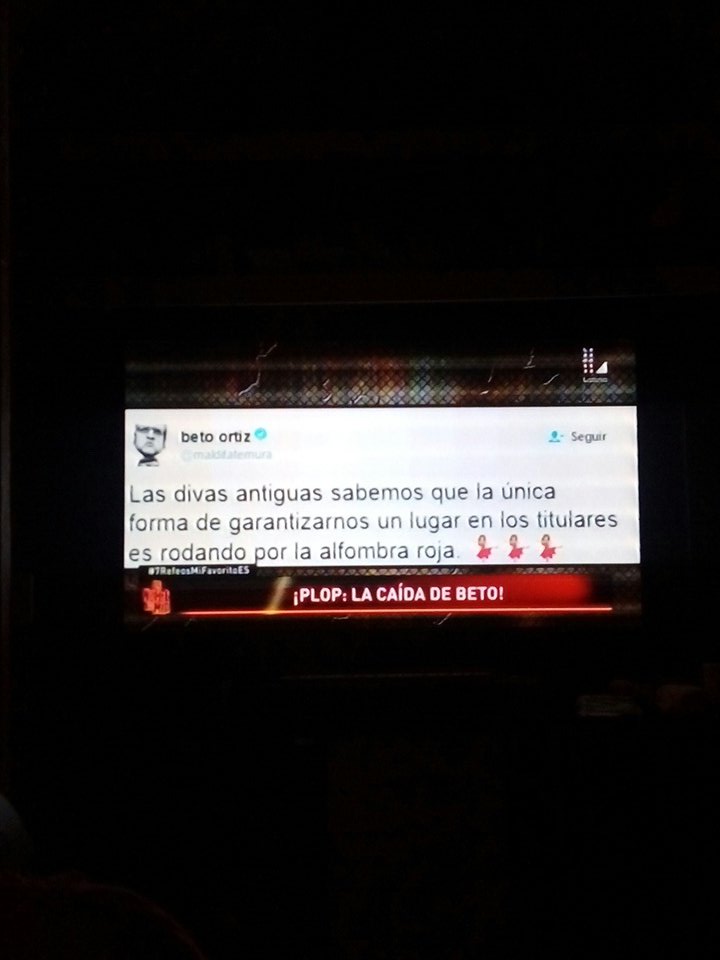 Danny85116533's tweet photo. #7RefeosmiFavoritoES viendo el mejor programa https://t.co/zO2dd73qgt