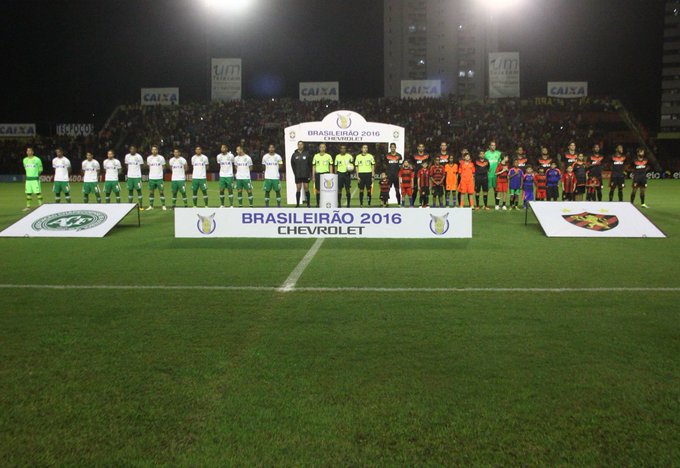 Ver imagem no Twitter Ver imagem no Twitter