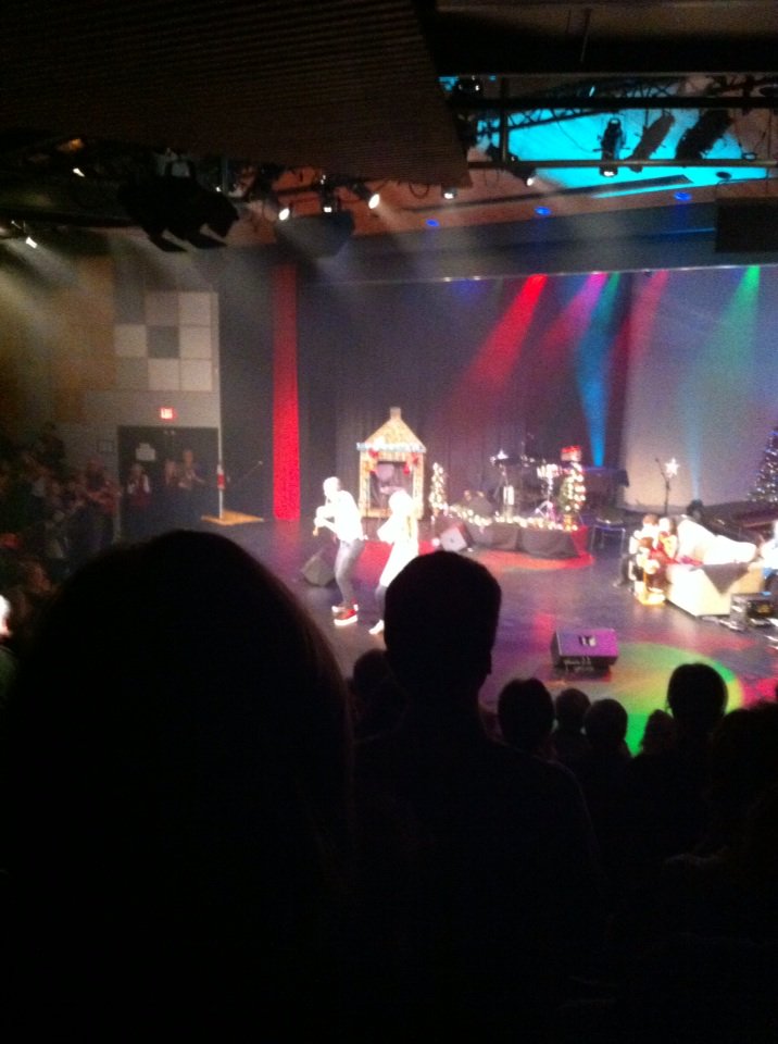 At Natalie McMaster/Donnell Leahy concert in Sidney