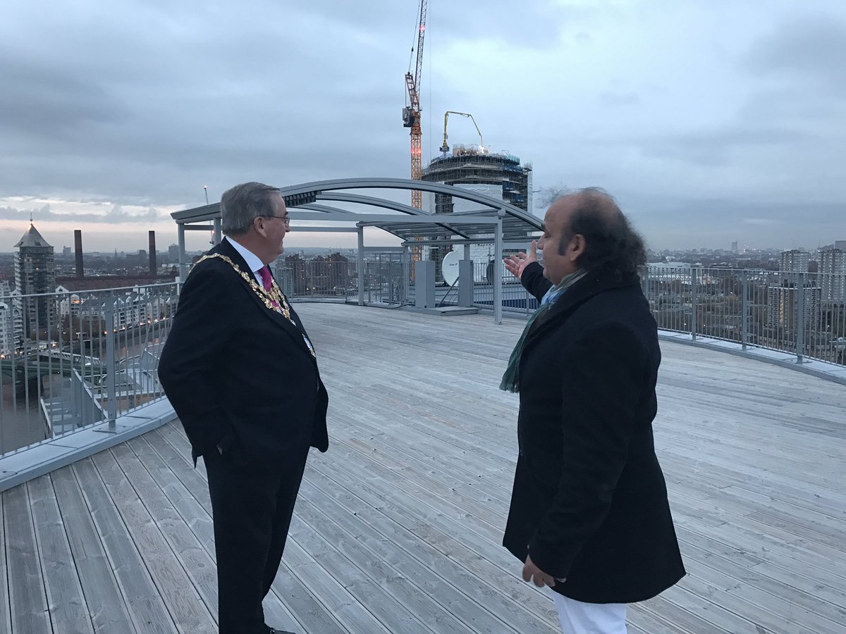 GOSSOutdoor's tweet photo. Checking our installation at the highest point in #Battersea - Mr #Mayor (Wandsworth) &amp; #IqbalLatif (our patron).. #RetractablePergolas https://t.co/B9L753iZ1V