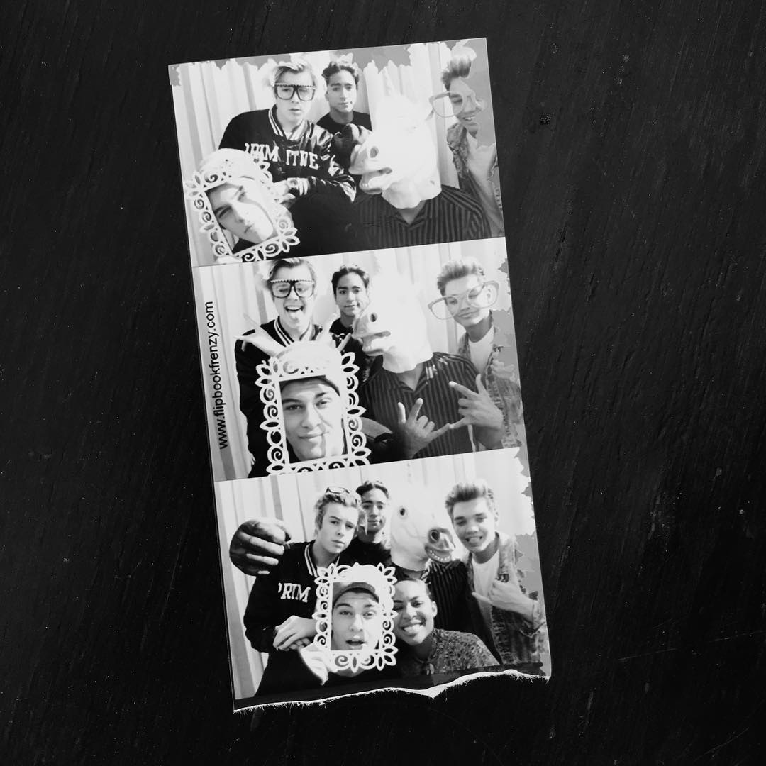 NewDistrictArmy's tweet photo. Jaden via IG (jadenbojsen): Photo booth https://t.co/7aPkxWOmLM