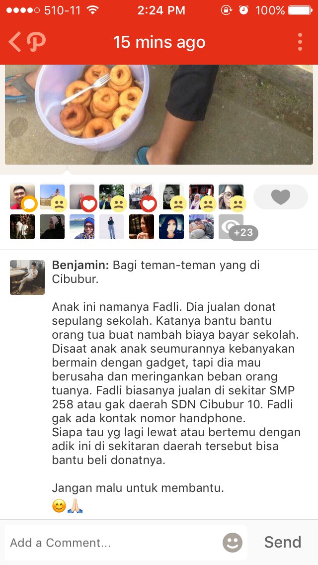 nickoakbar's tweet photo. Dari path-nya mas @benjiepie.

Siapa tau anak cibubur ada yg liat trus kepengen beli 🙏🏻 https://t.co/FiZYEgsh5E
