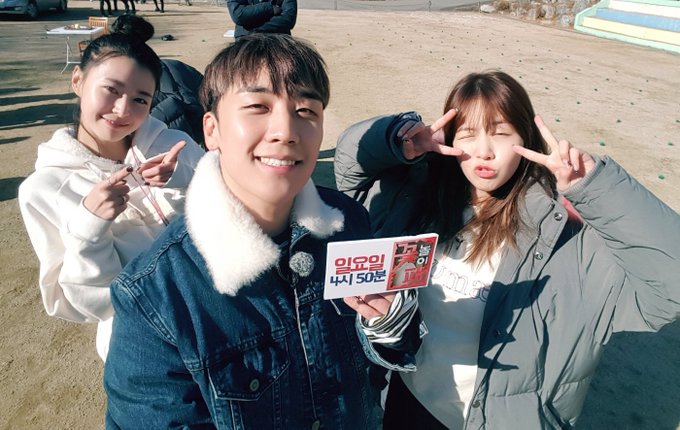 View image on Twitter