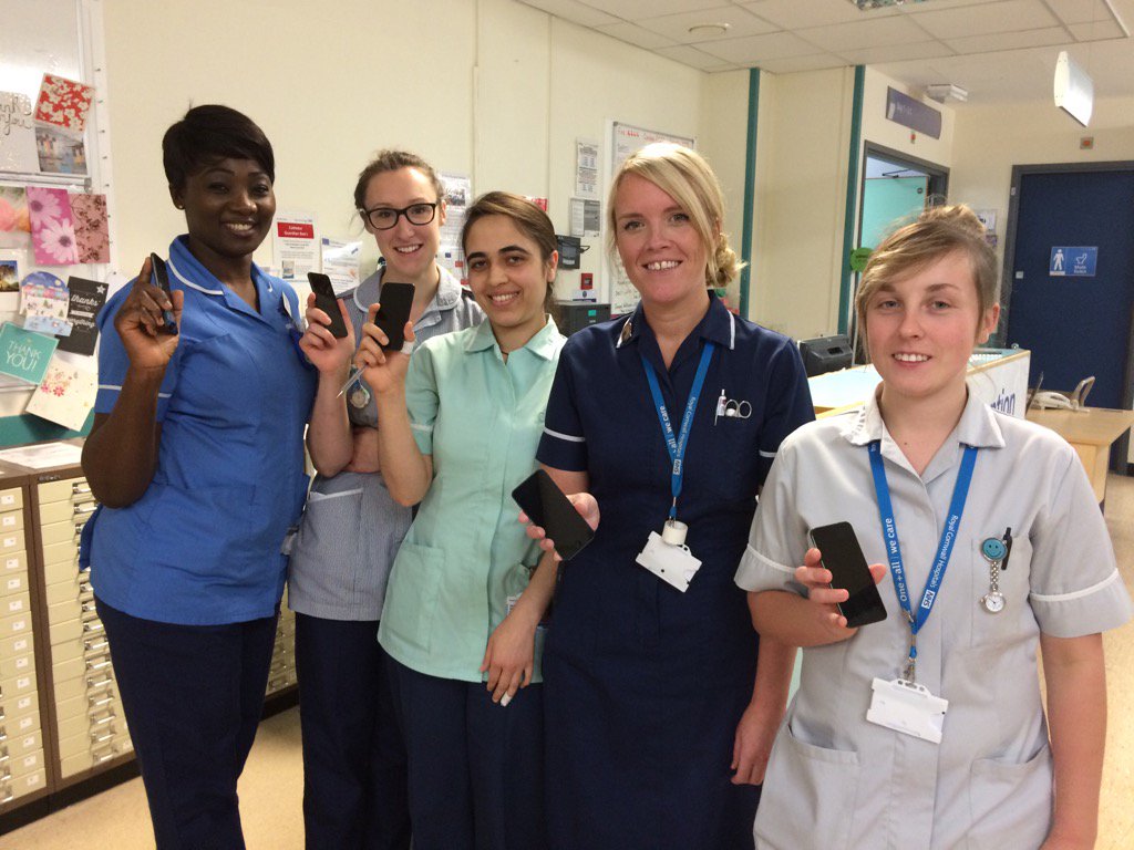 VascularCNSTaz's tweet image. Our last RCH site surgical ward Wheal Coates live with #eObs now @NervecentreHQ @frazerunderwood @RCHTWeCare