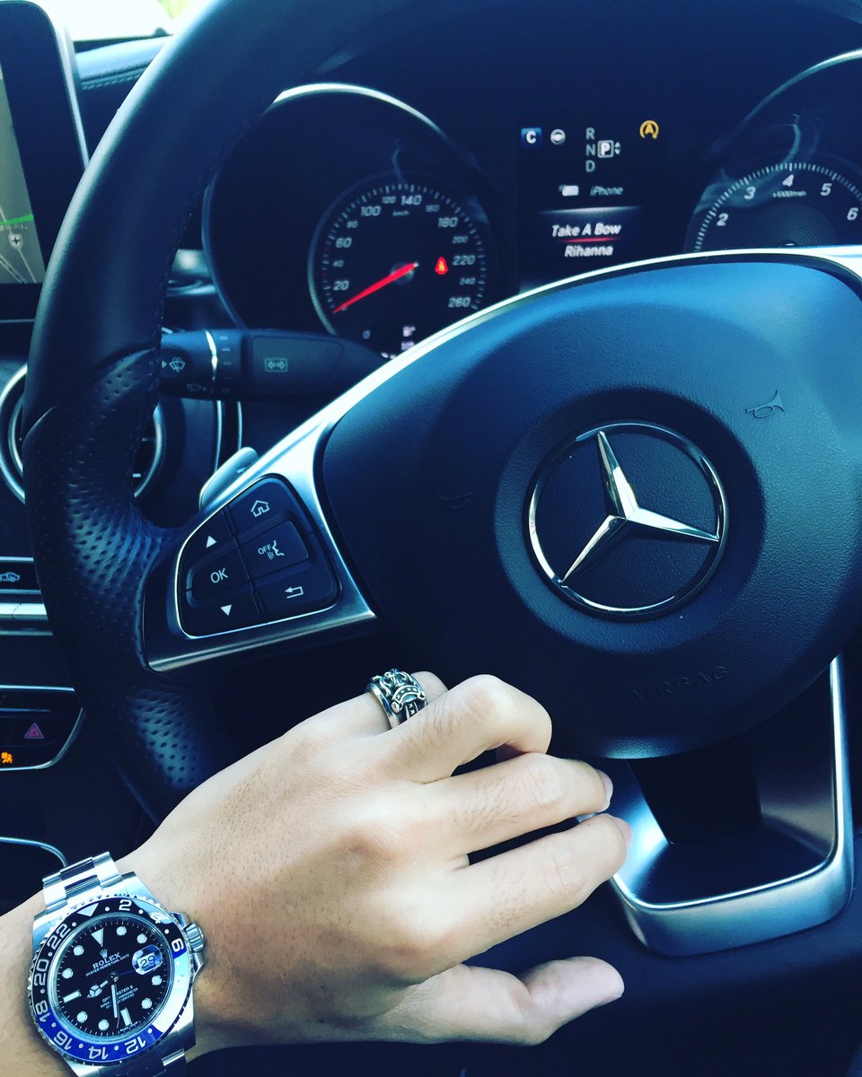 Yu Ki 02 V Twitter いい車といい時計をすればモチベーションは上がります 笑 こんなんで満足できない まだまだ上を目指す所です 株 バイナリー 投資 副業 小遣い 関西 主婦 副収入 コンサル バイナリーオプション ロレックス ベンツ T Co