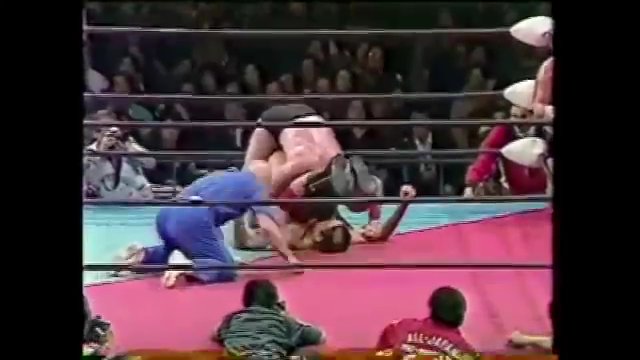ジャイアント馬場、ピンフォール負け！