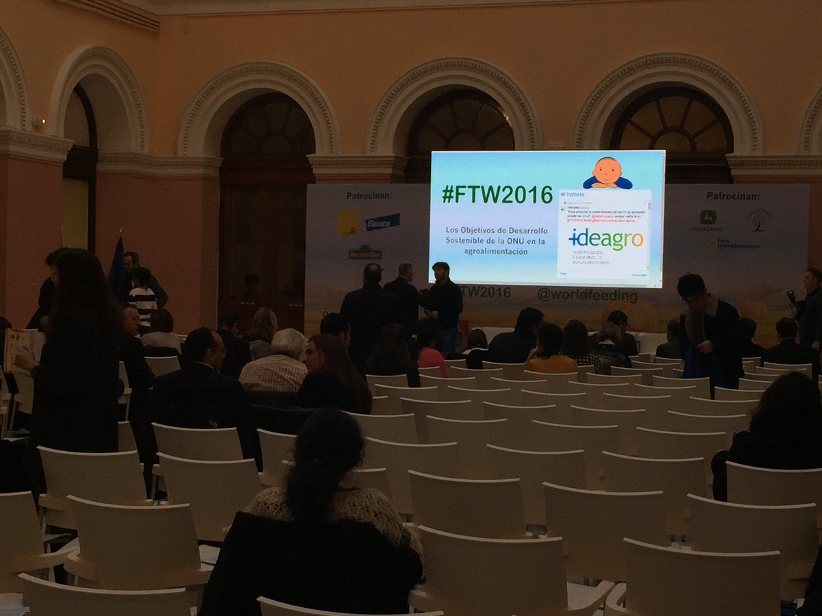 palazonpedro's tweet photo. Preparados para provocar con un cambio estratégico en las empresas del sector primario en jornada #ftw2016 @WorldFeeding https://t.co/7ZfuLzXEVO