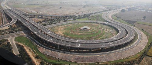 #Noida Authority postpones auction of 27 #commercial plots to December 16 goo.gl/bPjCkZ