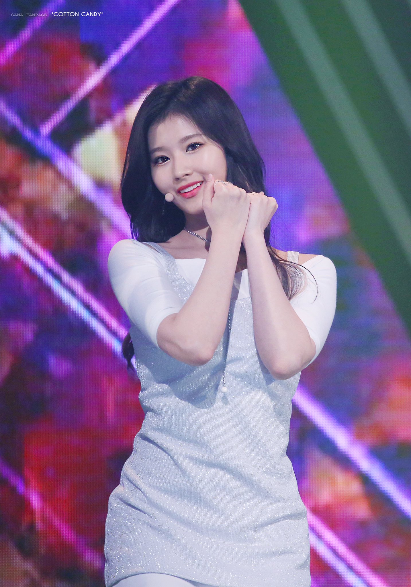 ヒステリックグラマー　TWICE 　SANA　COTTON CANDY 新品 ヒステリックグラマー スタッズキャップ ピンク TWICEサナ