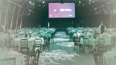 RegioBusiness's tweet photo. Uitreiking @BOVTrofee op 1 december in Tilburg. Lees over de genomineerden @havepworkwear #VanEerd #NaberPlastics https://t.co/5DNV6nw3Ue https://t.co/3J5Py2fbBA