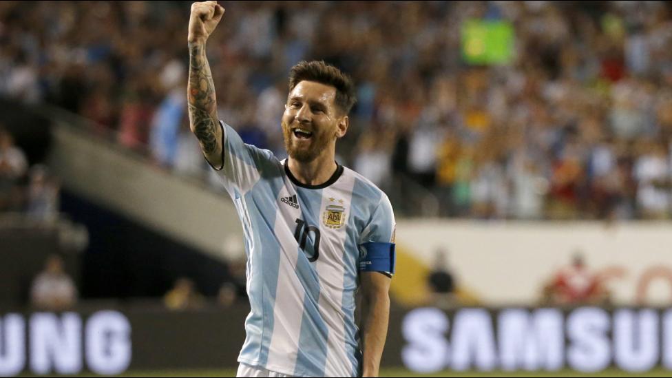 copi__'s tweet photo. ARGENTINA PISA MUY FUERTE EN EL MUNDO.
Falta que todos los argentinos recuperemos el orgullo y dejemos de esperar que todo venga del cielo. https://t.co/nZQVotUCc9