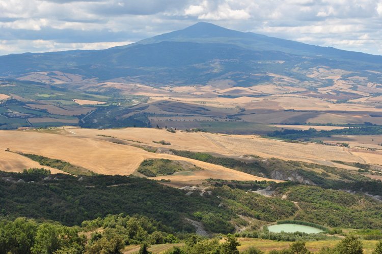 reterurale's tweet photo. E' necessaria una definizione di #paesaggio omogenea su scala nazionale #Tavolo1 @AndreaOlivero @MipaafSocial @CREA_Ricerca https://t.co/BLlkjlPFxr