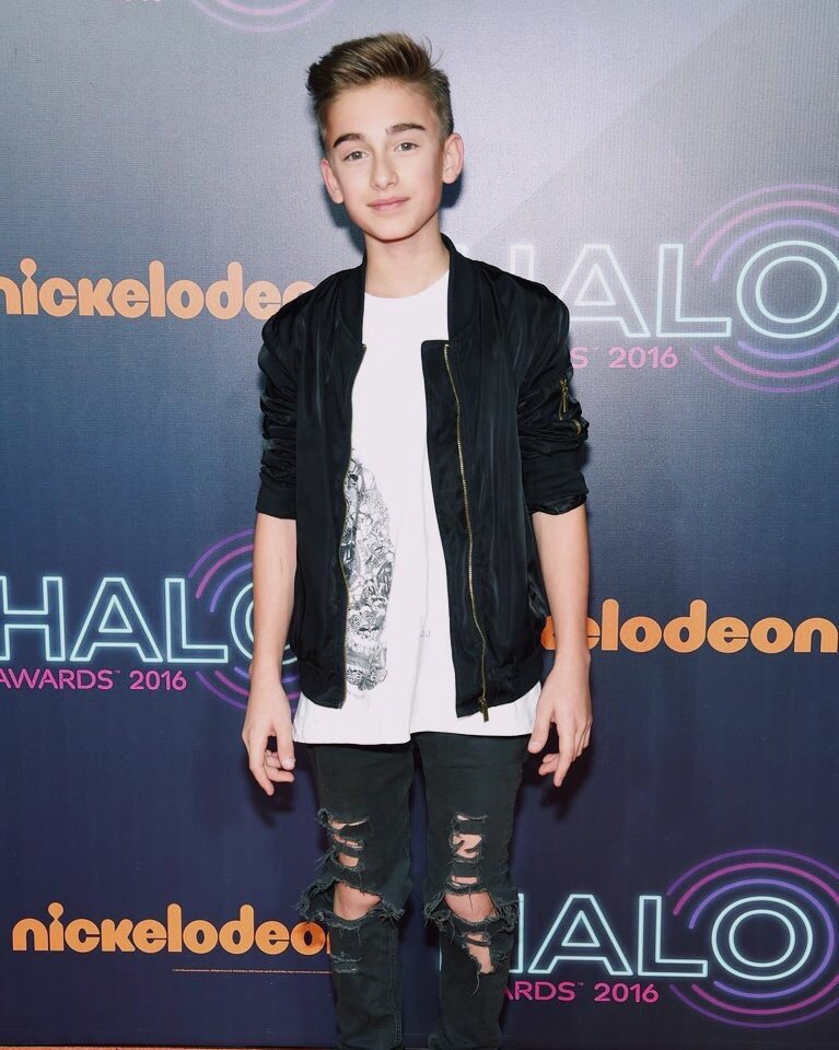 JohnnysTxBoys's tweet photo. #YoungJohnny #throwbacktuesday #JOTransforms @johnnyosings #DayAndNight https://t.co/Iw7Cf022Le