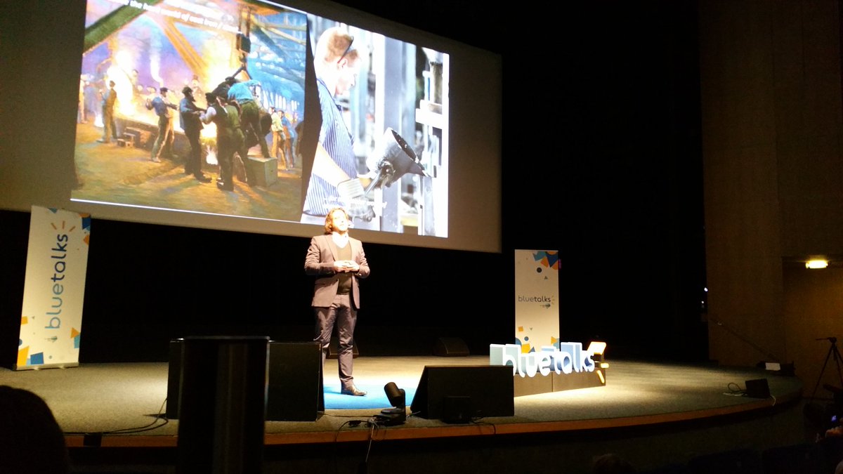 gillesprinceTAS's tweet photo. Instants d'intense inspiration aux #bluetalks by AerospaceValley https://t.co/Vu0qqK8fZ9