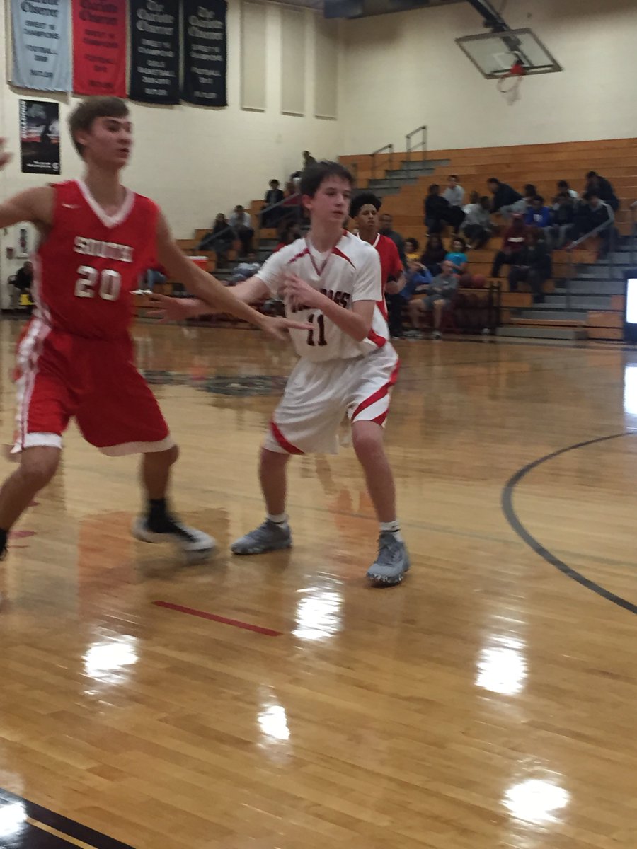 tguylitto's tweet photo. JV Dawgs beat S. Meck last night. Colby playing some D. #4threes https://t.co/ptjhjTYpcN
