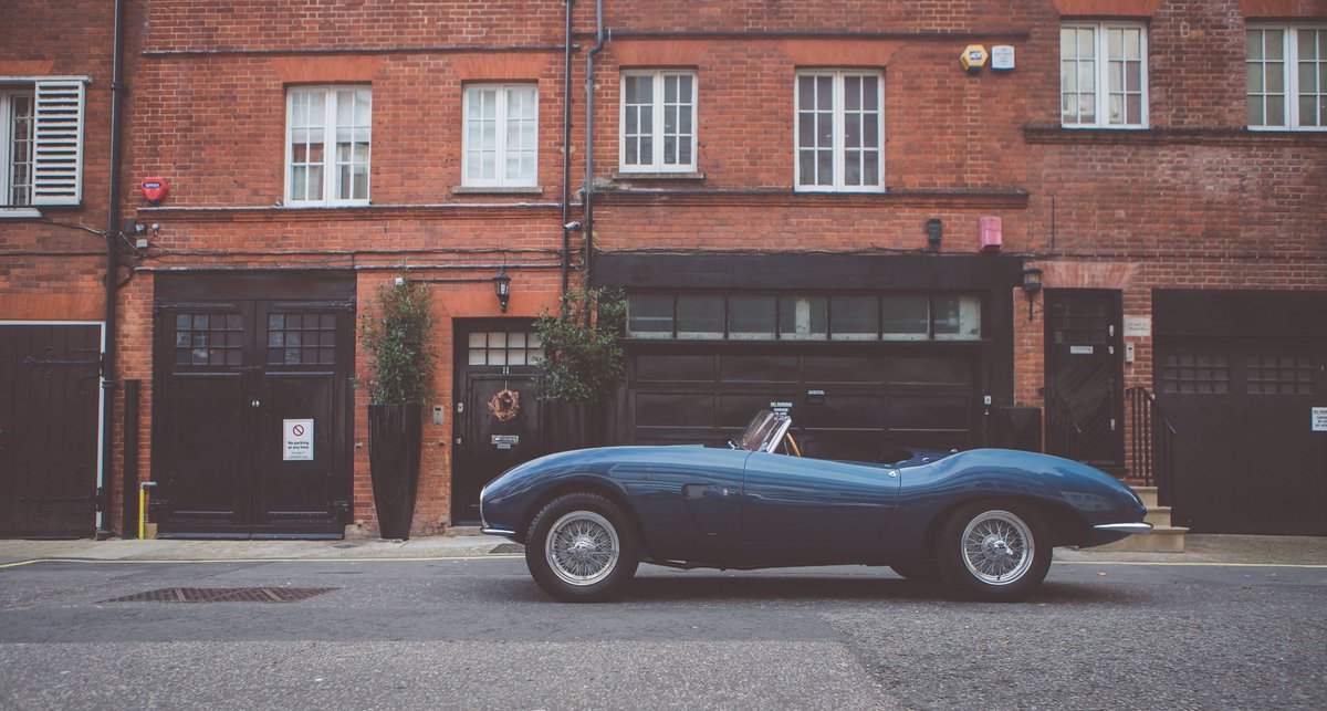 classicdriver's tweet photo. And you thought the DB5 was the most beautiful #AstonMartin?
https://t.co/P7XeG1pb8J
@JDClassics @astonmartin https://t.co/Ot7k493ZNX