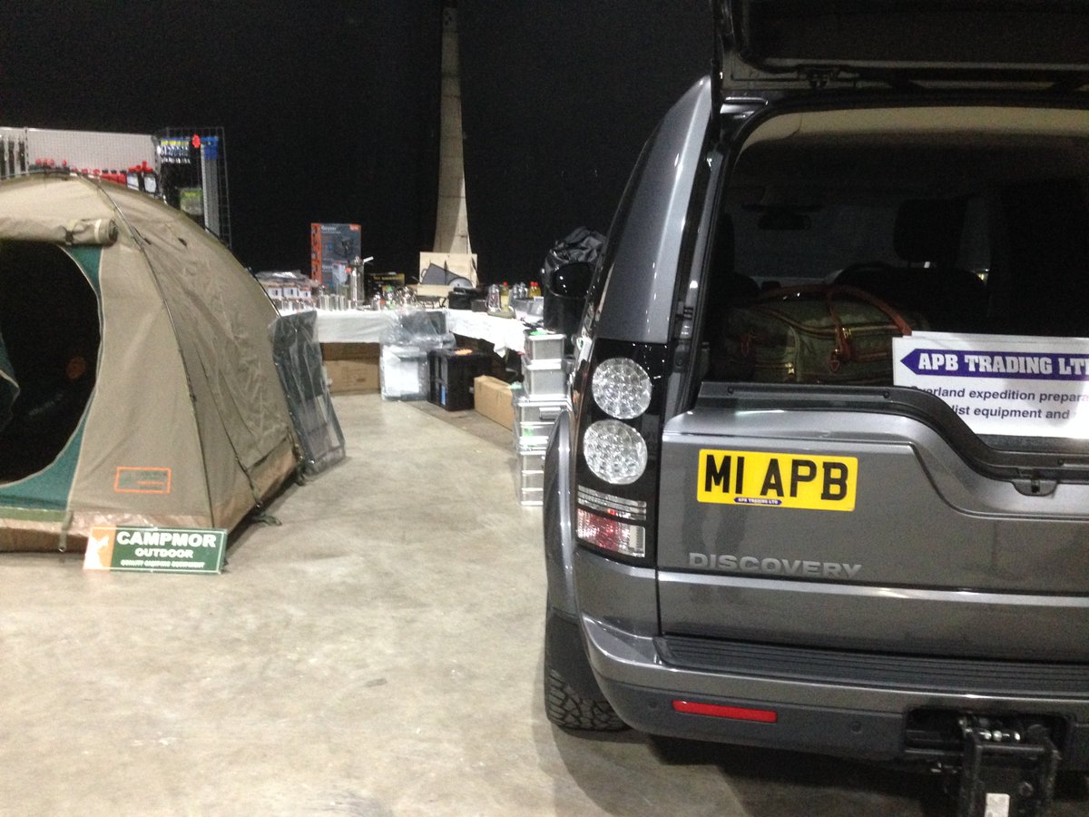 APBtrading's tweet photo. Some images from setting up at the Great British Land Rover Show 2016, enjoy! #landrover #gblandrovershow #apbtrading https://t.co/xRfX3qUu1s