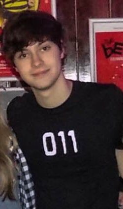 FixedRichardson's tweet photo. Trevor in his '011' T-shirt 👕 https://t.co/F1HZag6c4m