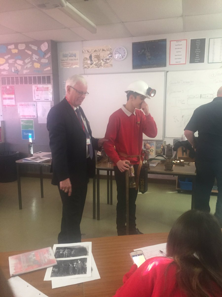 Pontcomphistory's tweet image. 