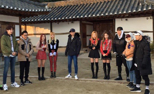 koreanindo's tweet photo. BLACKPINK Akan Tampil di Episode Mendatang Running Man https://t.co/CUH4cLpECP https://t.co/U8ktcpaKXz