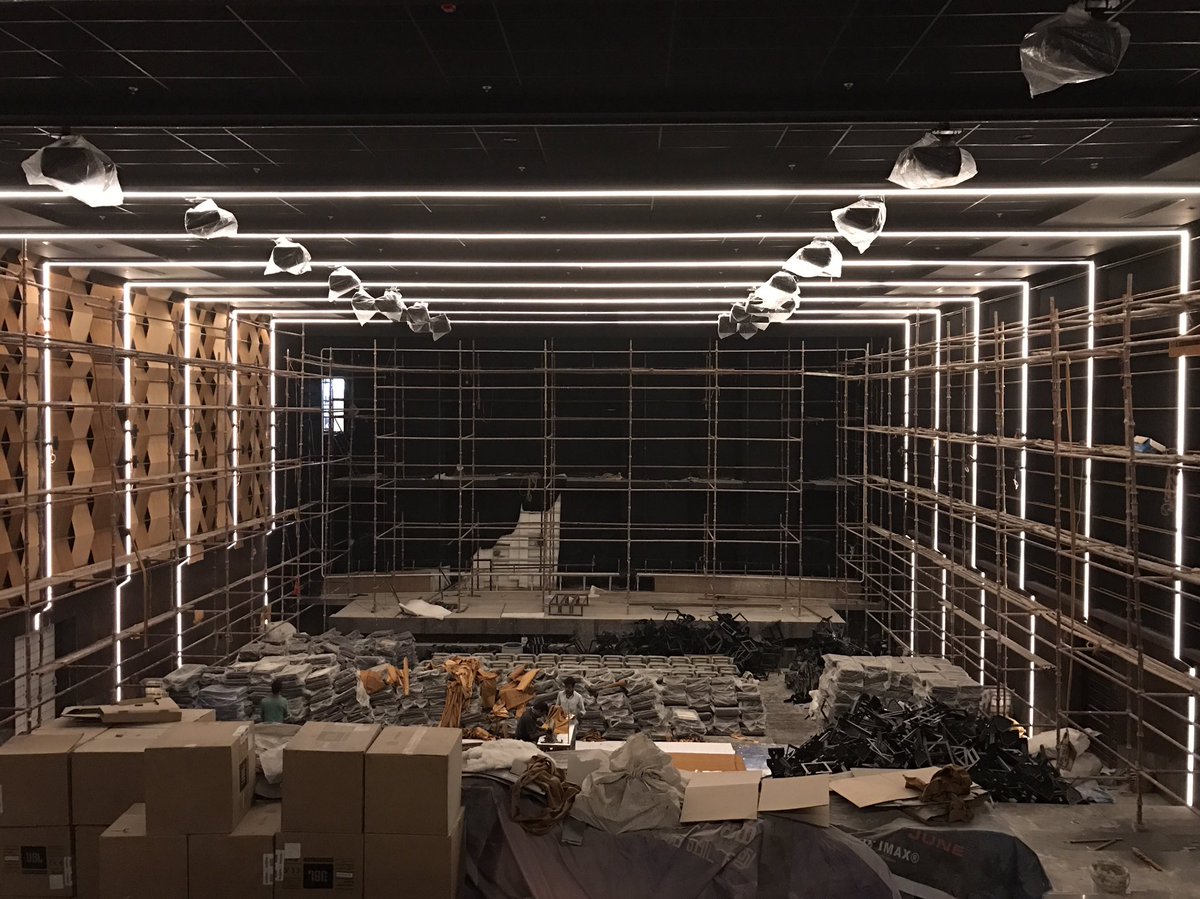 vinayputhur's tweet photo. Installation of one of the largest #DolbyAtmos screens in India by Aaudible technologies team powered by #TheJblpro #HarmanProIndia https://t.co/6xwMNZsbbA