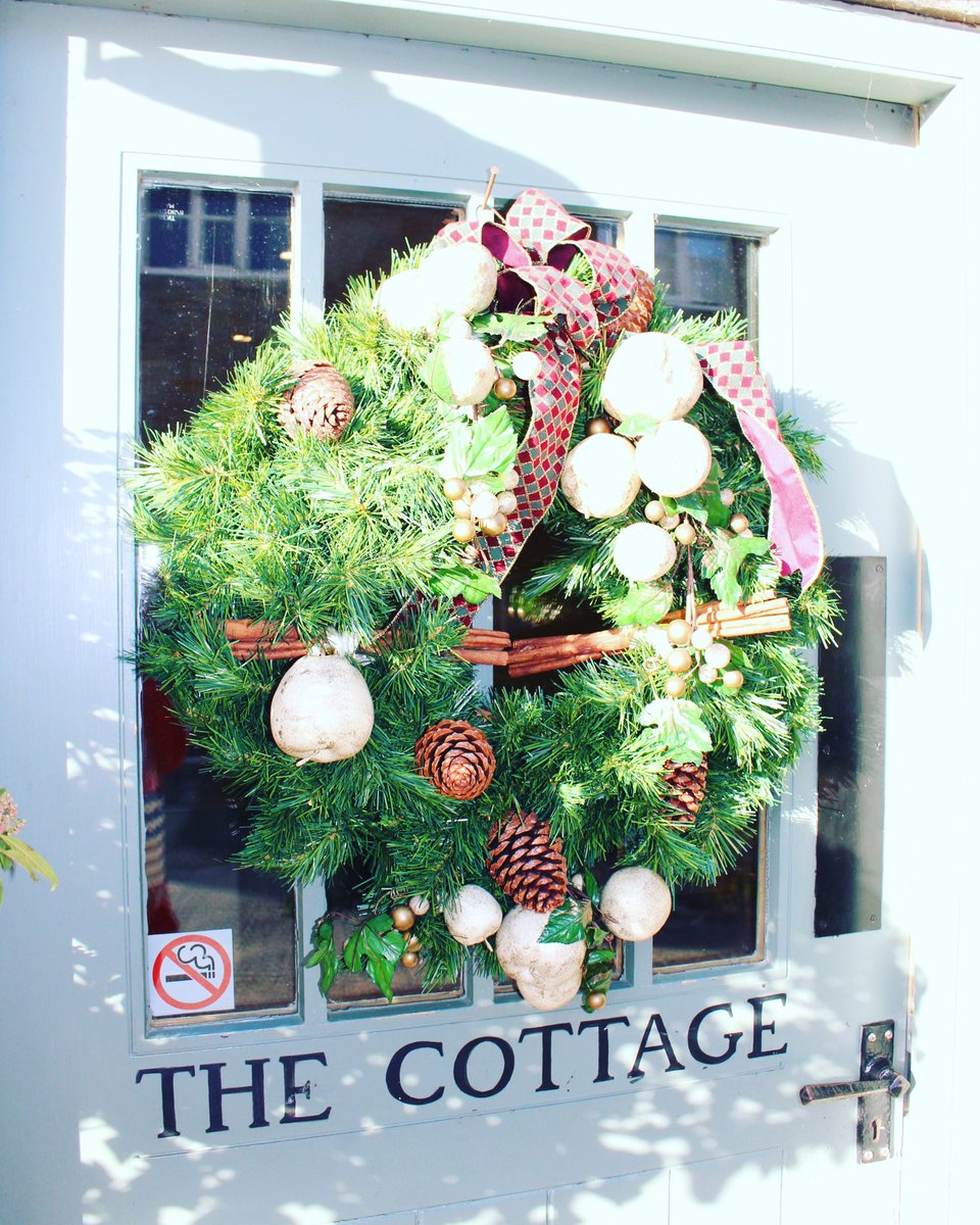 The decorations have arrived on this beautiful, cold and frosty morning #festiveseason #falconinnfotheringhay #restaurant #christmas