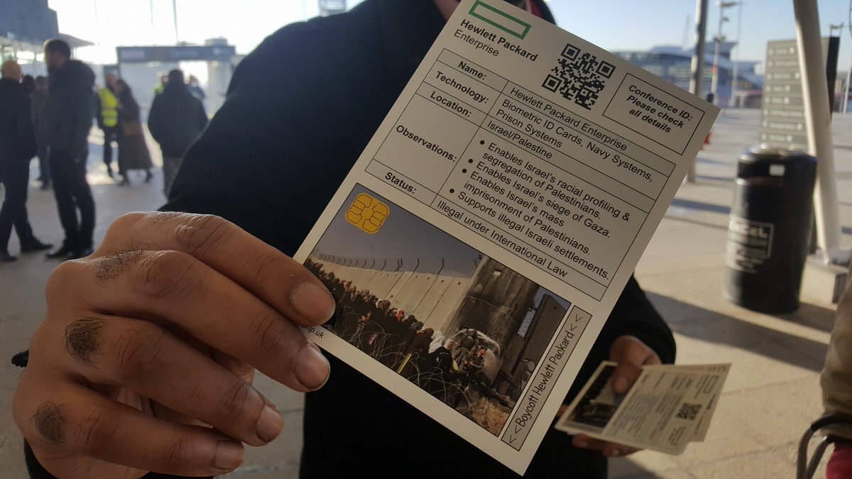 Delegates at HP's trade fair welcomed with specially-made ID cards. #StopHP #HPEDiscover