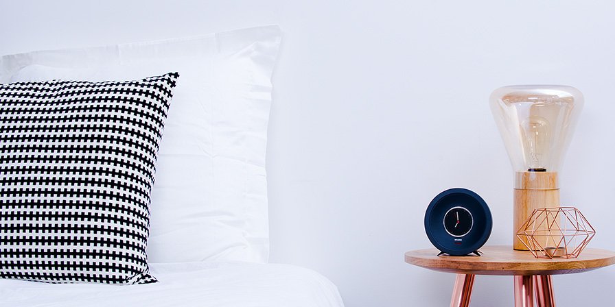 Alwayswithnl's tweet photo. Gadget I love: slimme Bonjour wekker https://t.co/IDSGlorfmy https://t.co/DjeIJ5kZBr