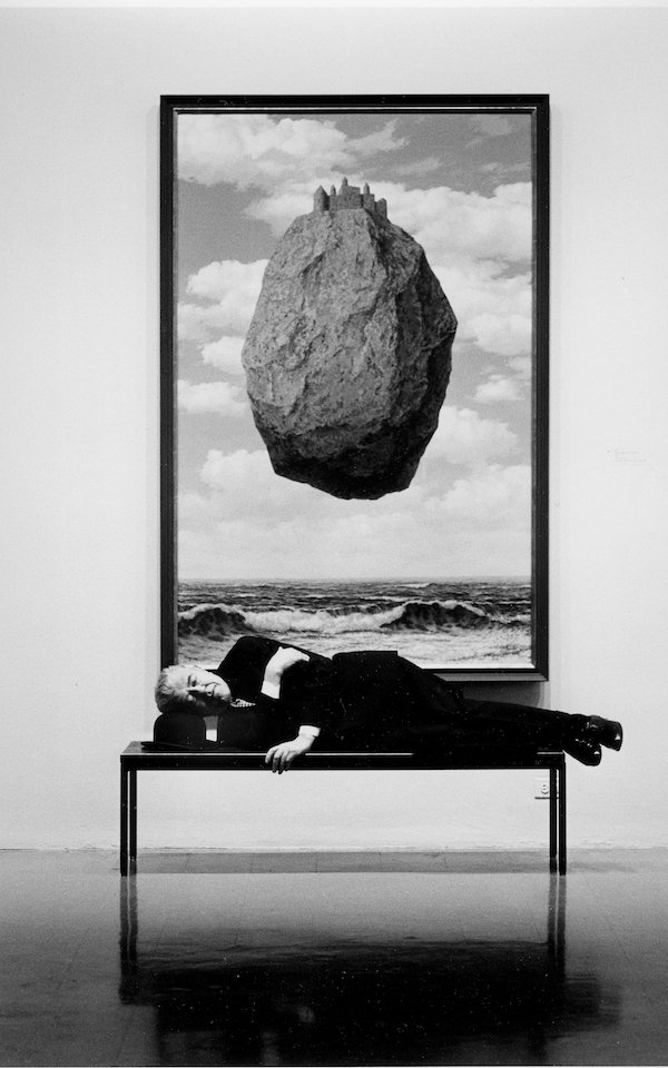 ilPostFoto's tweet image. 50 anni di fotografia surrealista
bit.ly/2gRgMCv