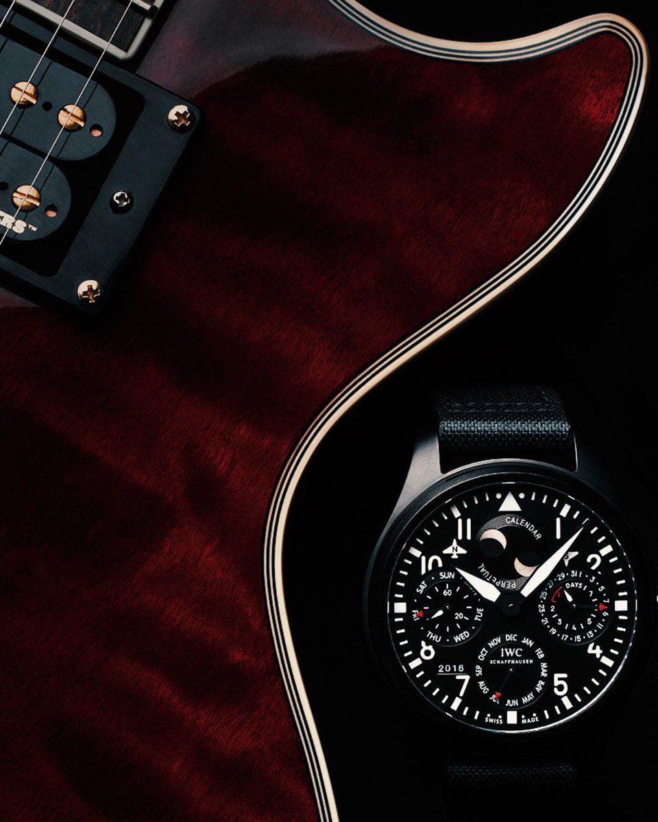 IWC's tweet photo. Perfect symmetry, it’s a thing of beauty. The IWC Pilot's Watch Perpetual Calendar Top Gun https://t.co/aZZhB1jr5U #IWCmusic #IWCpilot https://t.co/fMMISm7zaV