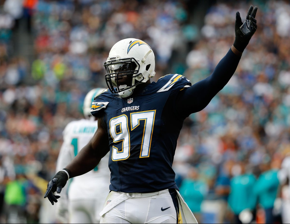 Top #Texans Report: Attaochu suffers season-ending injury nfl.icymi.email/report-charger… via <a href="/ProFootballTalk/">ProFootballTalk</a> #FF