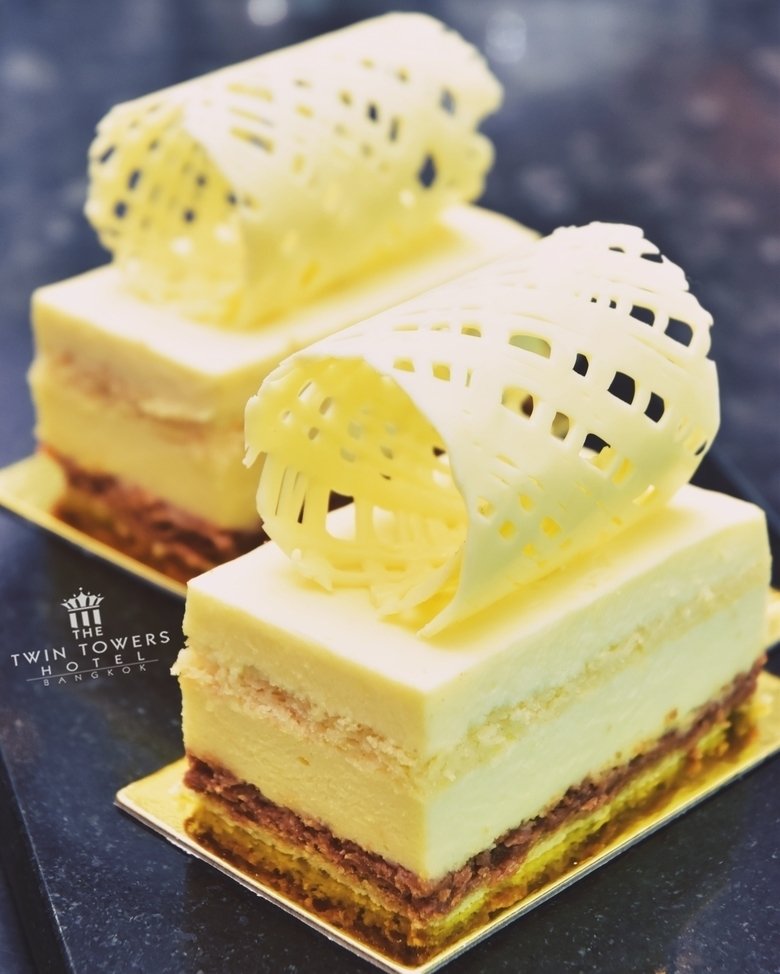 TwinTowersHotel's tweet photo. Tiramisu Cake #Bakerycorner #ห้องอาหารโกลด์ทีคค่ะ
สำรองที่นั่งโทร 02-216-9555
#thetwinto… https://t.co/WNzEdcd5n2 https://t.co/F0CTdSnzqb