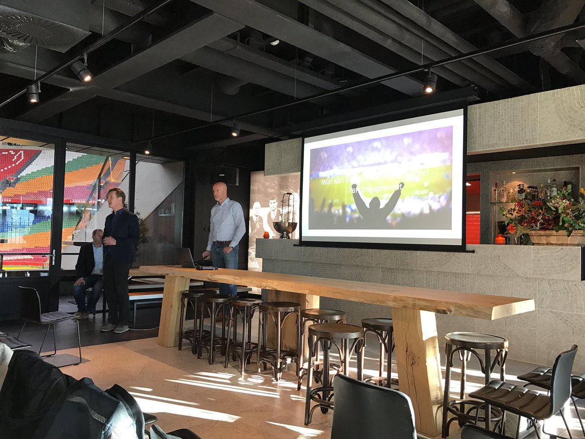 Fanengagement_'s tweet photo. Na een inkijk in de online retail van @adidas nu een fanengagement/data inzage door @Henkvlastra #GX #Arena https://t.co/xQo4RbbguX