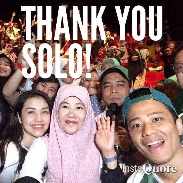 muhadkly's tweet photo. Nobar special show @cintalaki2biasa FULL HOUSE! Thank you, SOLO! Kalian luar biasa kerennya 😘 #cintalaki2biasa #filmindonesia #1desember2016 https://t.co/4xjyQu8oko