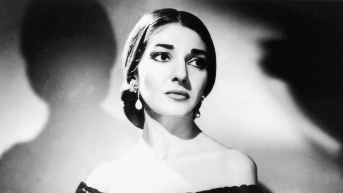 museodel900's tweet photo. "Lavoro per l'arte.” Nasceva oggi, nel 1923 a Parigi, la soprano greca Maria Callas. #NatiOggi #in900 https://t.co/kyKeMB6vqx