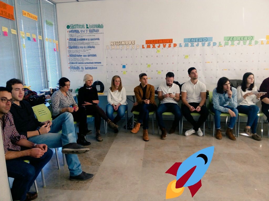 LanzaderaGr's tweet photo. Estas mezclas son las buenas @NaodeTalento  + @LanzaderaGr 
#sinergias #sumadetalento https://t.co/ufPXfYqe0V