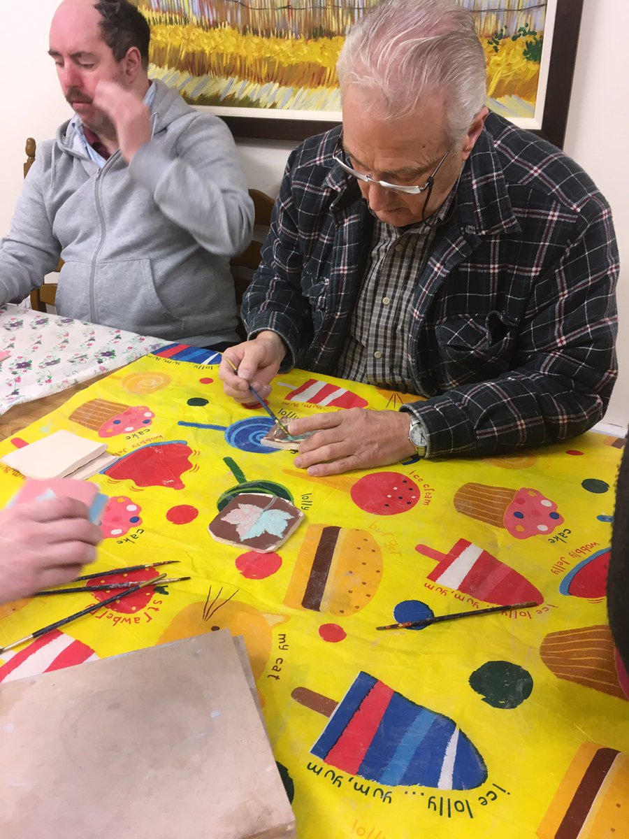Clay houses taking shape at Limavady shed! They are a talented bunch here :-) <a href="/IrishSheds/">Irish Men's Sheds Association</a> <a href="/LeonaDevineart/">Leona Devine Artist</a>