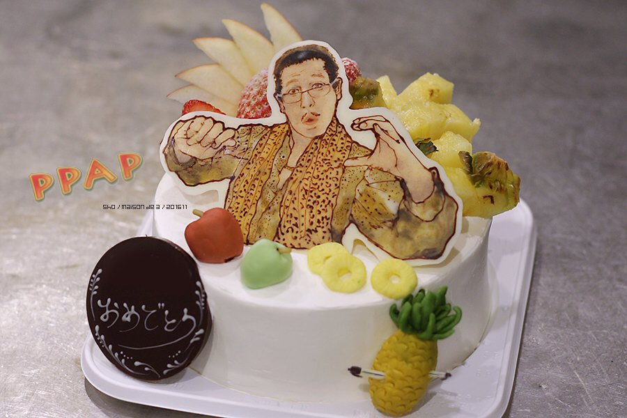 ট ইট র サガワショーコ おこ P P A P お菓子作り Ppap ピコ太郎 ペンパイナッポーアッポーペン 似顔絵 イラストチョコ