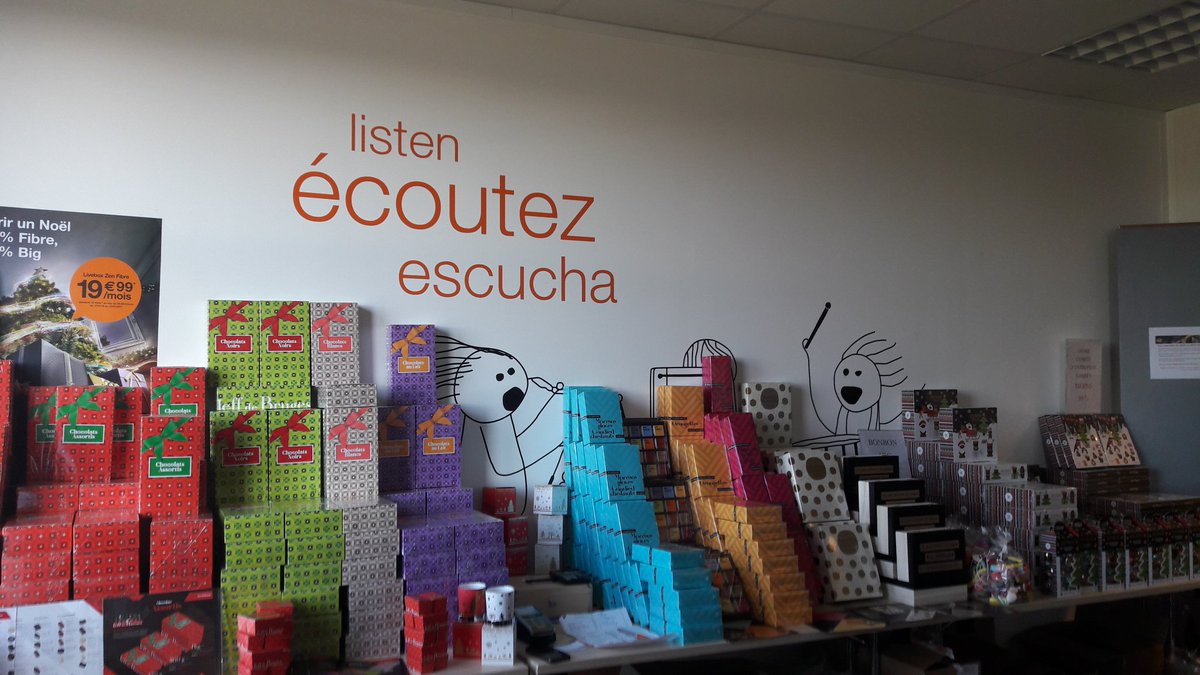 YaYami77's tweet photo. Marché de Noël au #scoidf et de 2 ! Ici c'est Chessy ! https://t.co/dPZwvGlFiJ
