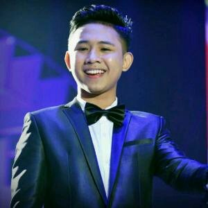 Come join me, or you'll be left behind #BIGOLIVE. web.live.bigo.sg/2120150394_295… ,