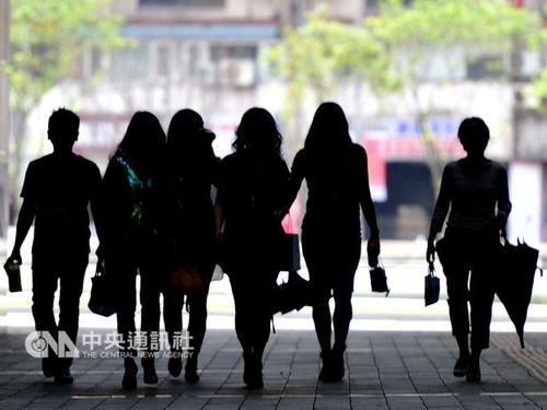 Focus_Taiwan's tweet image. Taiwan slips one place to 24th in #IMD #WorldTalent Ranking for 2016
focustaiwan.tw/news/aeco/2016…