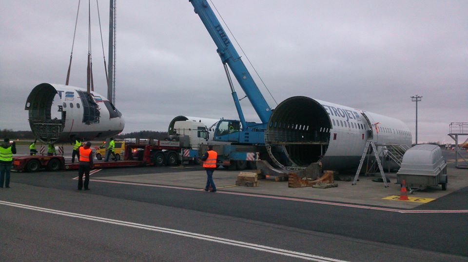 StepStepOU's tweet image. Want to see something cool? Our partners Tross-saagimine OÜ  
just chopped up an Airbus!!